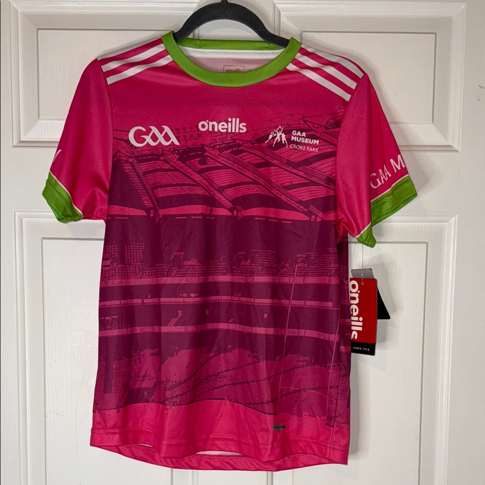 O'Neill Pink and Green Sports Shirt